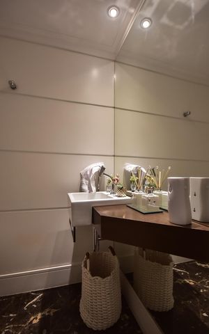 Apartamento para alugar com 228m², 3 quartos e 4 vagasLavabo