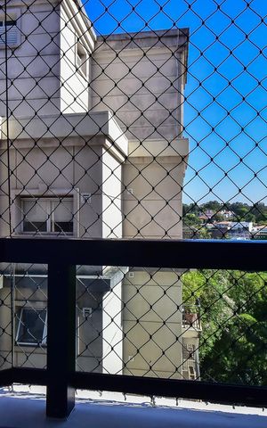 Apartamento para alugar com 228m², 3 quartos e 4 vagasVaranda da Suíte 1