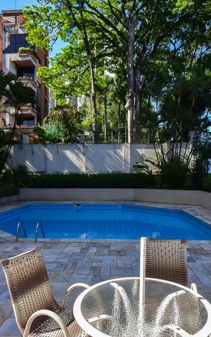 Apartamento para alugar com 228m², 3 quartos e 4 vagasPiscina