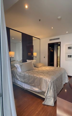 Apartamento para alugar com 60m², 1 quarto e 1 vagaVaranda