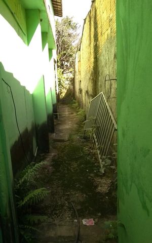 Casa à venda com 360m², 8 quartos e 2 vagas