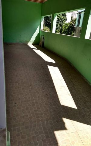 Casa à venda com 360m², 8 quartos e 2 vagas