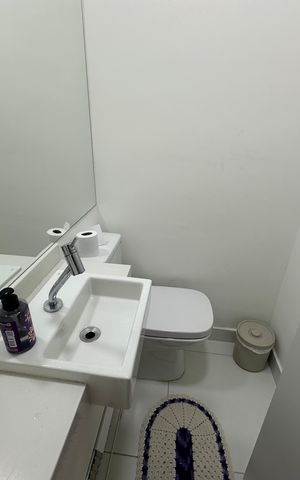 Apartamento à venda com 69m², 2 quartos e 2 vagas Apartamento à venda com 69m², 2 quartos e 2 vagasLavabo