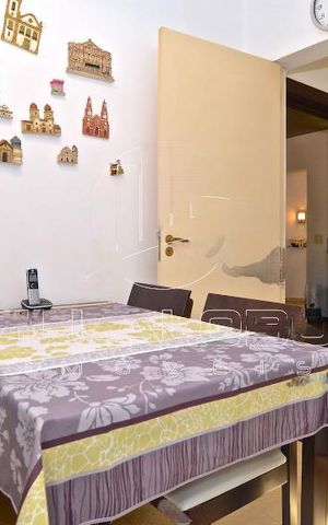 Casa à venda com 521m², 3 quartos e 4 vagas