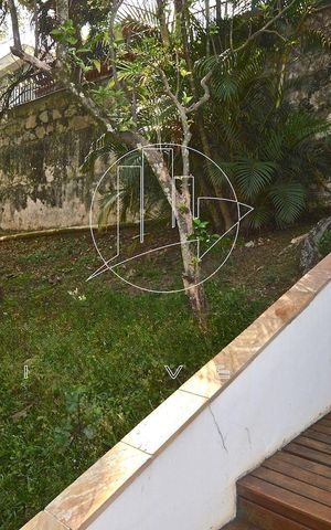 Casa à venda com 521m², 3 quartos e 4 vagas
