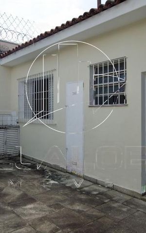 Casa à venda com 250m², 2 quartos e 8 vagas