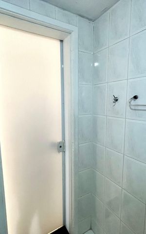 Apartamento à venda com 58m², 3 quartos e 1 vaga Apartamento à venda com 58m², 3 quartos e 1 vagaBanheiro