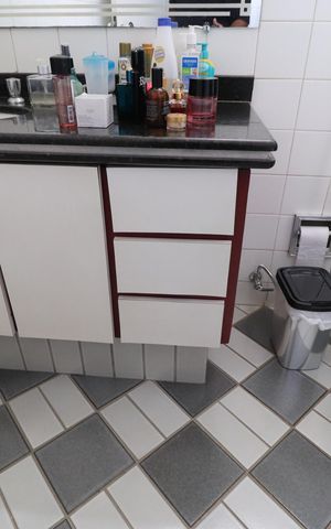 Casa para alugar com 360m², 3 quartos e 4 vagasBanheiro Social
