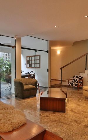 Casa para alugar com 360m², 3 quartos e 4 vagasSala