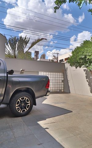Casa para alugar com 360m², 3 quartos e 4 vagasGaragem