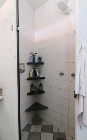 Casa para alugar com 360m², 3 quartos e 4 vagasBanheiro da Suíte