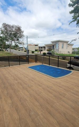 Casa de condomínio à venda com 247m², 4 quartos e 3 vagas