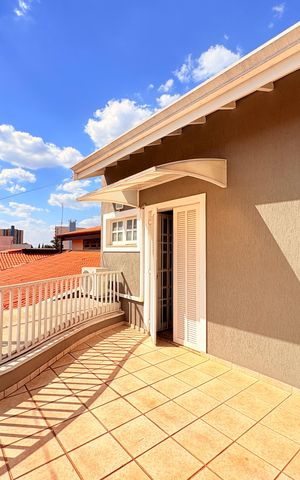 Casa à venda com 200m², 3 quartos e 2 vagasSacada da Suíte