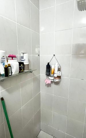 Casa à venda com 225m², 3 quartos e 4 vagas Casa à venda com 225m², 3 quartos e 4 vagasBanheiro
