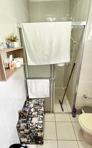 Casa à venda com 225m², 3 quartos e 4 vagas Casa à venda com 225m², 3 quartos e 4 vagasBanheiro
