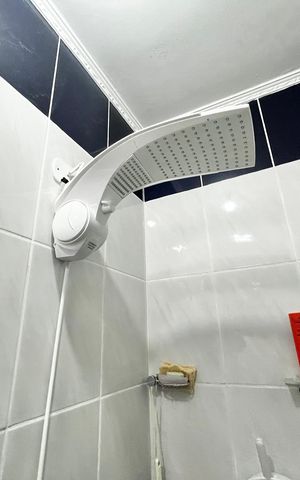 Casa à venda com 225m², 3 quartos e 4 vagas Casa à venda com 225m², 3 quartos e 4 vagasBanheiro da Suíte
