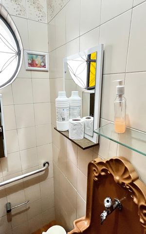 Casa à venda com 225m², 3 quartos e 4 vagas Casa à venda com 225m², 3 quartos e 4 vagasLavabo