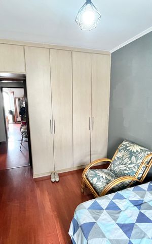 Casa à venda com 225m², 3 quartos e 4 vagas Casa à venda com 225m², 3 quartos e 4 vagasQuarto 2