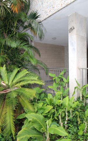 Apartamento à venda com 78m², 3 quartos e 1 vagaHall de entrada