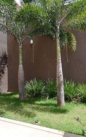 Apartamento à venda com 160m², 4 quartos e 2 vagas Apartamento à venda com 160m², 4 quartos e 2 vagasEntrada