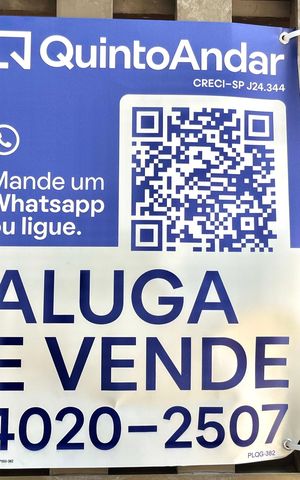 Casa à venda com 136m², 3 quartos e 2 vagas Casa à venda com 136m², 3 quartos e 2 vagasPlaquinha