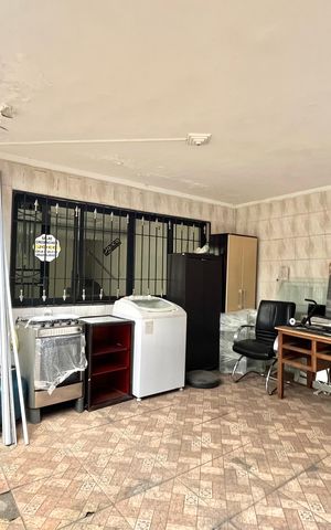 Casa à venda com 136m², 3 quartos e 2 vagas Casa à venda com 136m², 3 quartos e 2 vagasGaragem