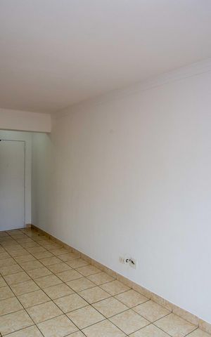 Apartamento à venda com 77m², 3 quartos e 1 vagaSala