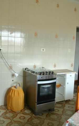 Casa à venda com 236m², 3 quartos e 2 vagasCozinha 