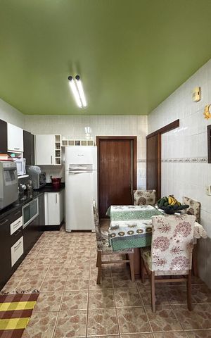 Casa à venda com 113m², 3 quartos e 2 vagas