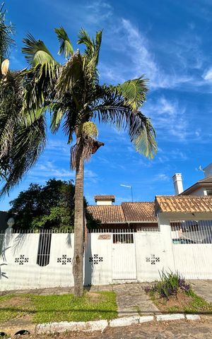 Casa à venda com 113m², 3 quartos e 2 vagas Casa à venda com 113m², 3 quartos e 2 vagasPlaca