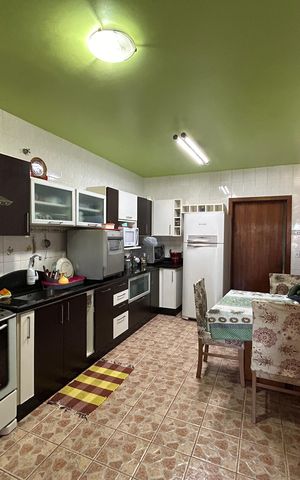 Casa à venda com 113m², 3 quartos e 2 vagas