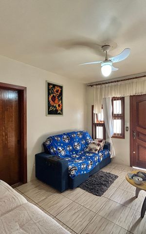 Casa à venda com 113m², 3 quartos e 2 vagas Casa à venda com 113m², 3 quartos e 2 vagasSala