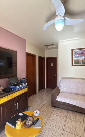 Casa à venda com 113m², 3 quartos e 2 vagas Casa à venda com 113m², 3 quartos e 2 vagasSala