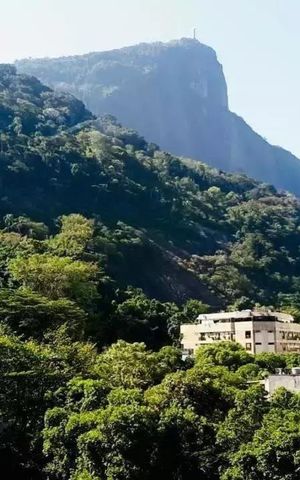 Apartamento à venda com 141m², 4 quartos e 2 vagas
