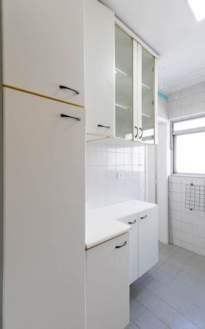 Apartamento para alugar com 90m², 3 quartos e 2 vagas Apartamento para alugar com 90m², 3 quartos e 2 vagasÁrea de serviço