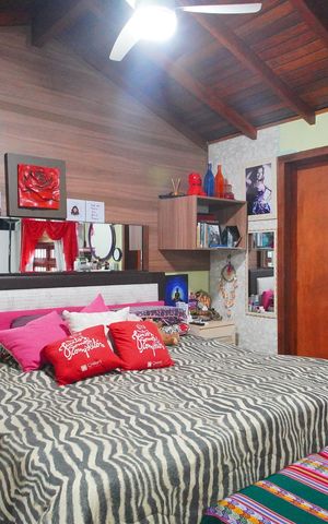 Casa à venda com 120m², 3 quartos e 3 vagasSuíte 2