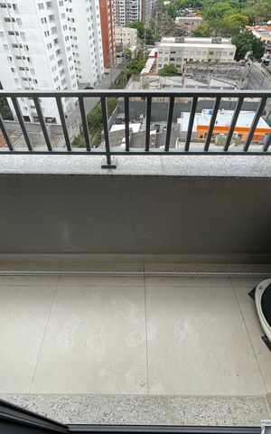 Apartamento para alugar com 31m², 1 quarto e sem vaga Apartamento para alugar com 31m², 1 quarto e sem vagaVaranda