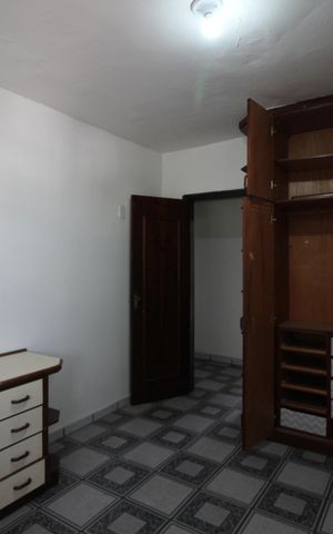 Casa à venda com 400m², 5 quartos e 2 vagasQuarto 2