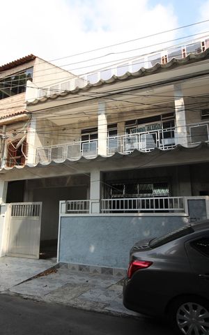 Casa à venda com 400m², 5 quartos e 2 vagasFachada