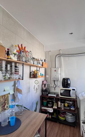 Apartamento à venda com 43m², 2 quartos e 1 vaga Apartamento à venda com 43m², 2 quartos e 1 vagaCozinha e Área de Serviço