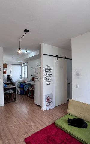 Apartamento à venda com 43m², 2 quartos e 1 vaga Apartamento à venda com 43m², 2 quartos e 1 vagaSala