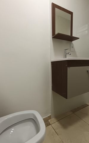 Studio para alugar com 57m², 1 quarto e sem vaga Studio para alugar com 57m², 1 quarto e sem vagaBanheiro