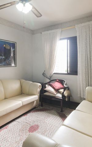 Apartamento à venda com 122m², 3 quartos e 2 vagas Apartamento à venda com 122m², 3 quartos e 2 vagasQuarto 1