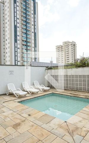 Apartamento à venda com 122m², 3 quartos e 2 vagas Apartamento à venda com 122m², 3 quartos e 2 vagasCondomínio - Piscina