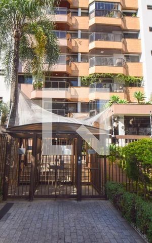 Apartamento à venda com 122m², 3 quartos e 2 vagas Apartamento à venda com 122m², 3 quartos e 2 vagasFachada