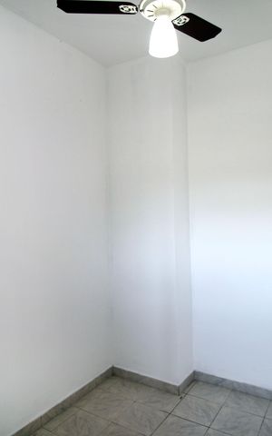 Apartamento para alugar com 121m², 3 quartos e 1 vagaQuarto de Serviço