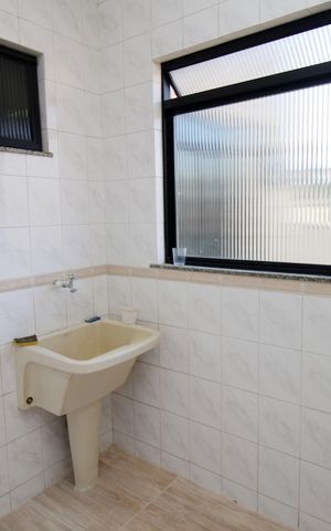 Apartamento para alugar com 121m², 3 quartos e 1 vagaÁrea de Serviço