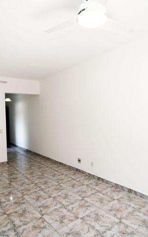 Apartamento para alugar com 121m², 3 quartos e 1 vagaSala
