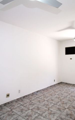 Apartamento para alugar com 121m², 3 quartos e 1 vagaSala