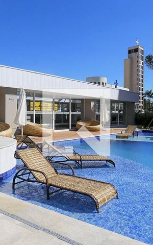 Apartamento à venda com 113m², 3 quartos e 2 vagas Apartamento à venda com 113m², 3 quartos e 2 vagasÁrea comum - Piscina